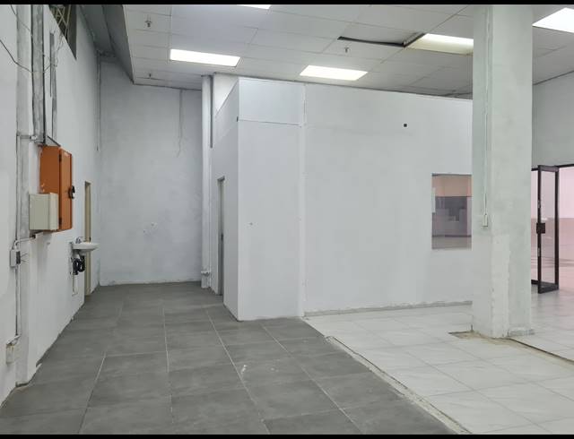 84M² RETAIL RENTED IN HALFWAY HOUSE